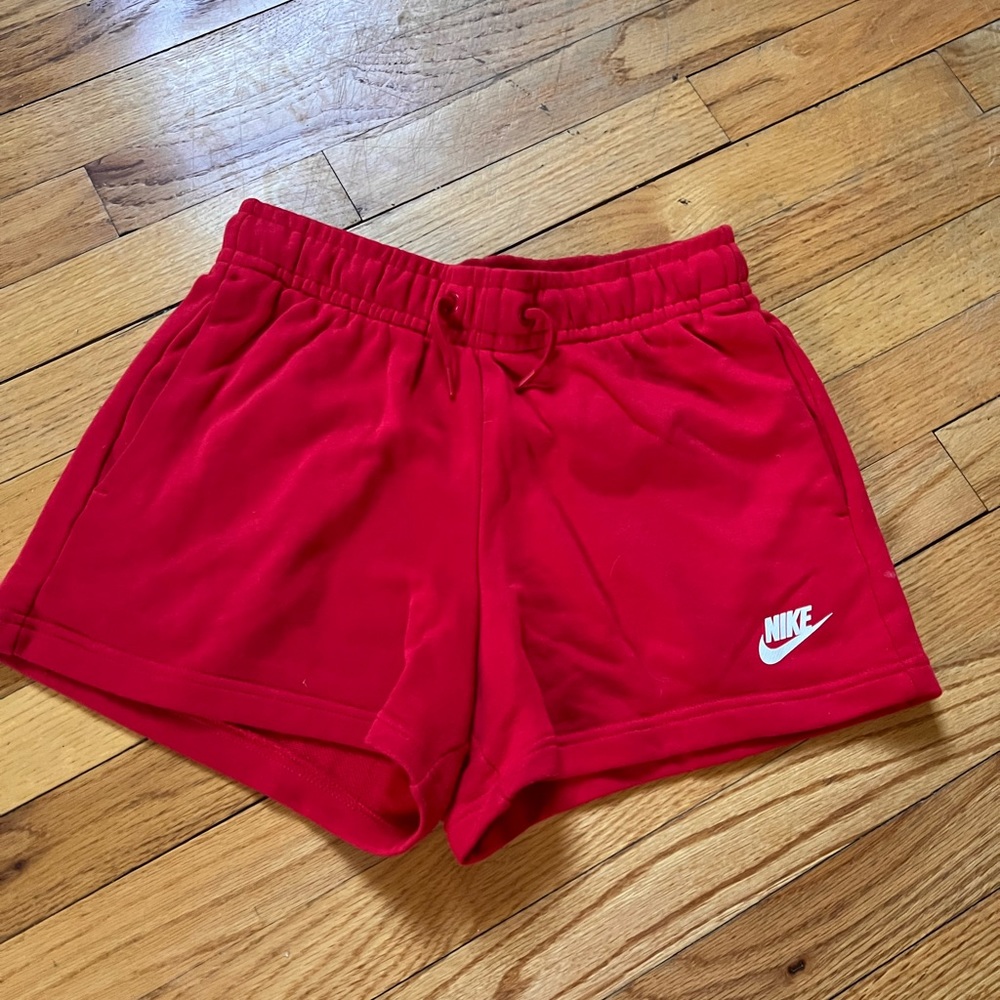women’s nike shorts